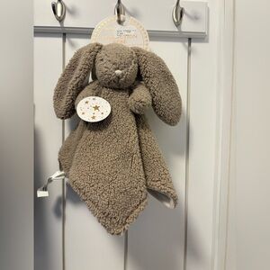 NWT Blankets and Beyond Lovey Rabbit